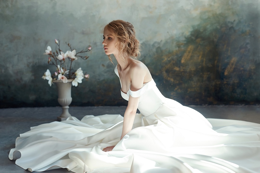 Timeless wedding dress