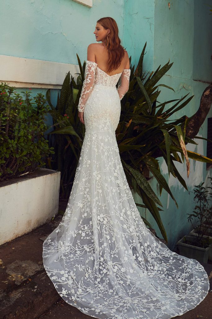 Lightweight Wedding Dresses